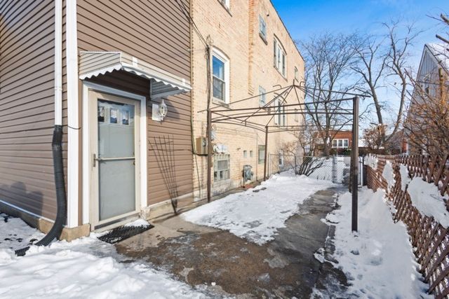 4222 Prescott Avenue, Lyons, IL 60534