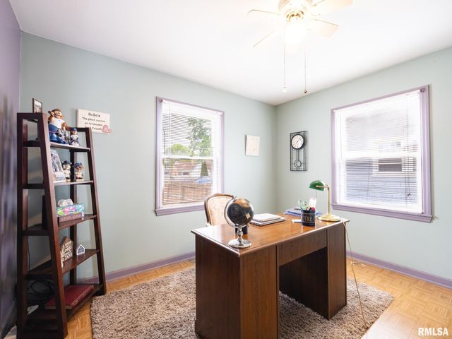 2026 W HEADING Avenue, West Peoria, IL 61604