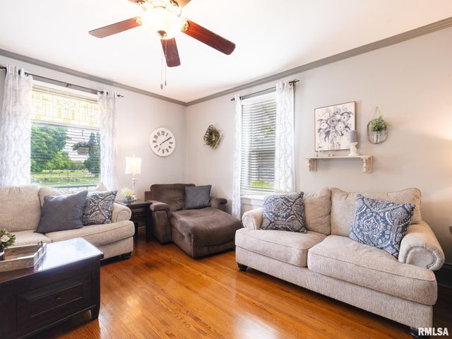2026 W HEADING Avenue, West Peoria, IL 61604