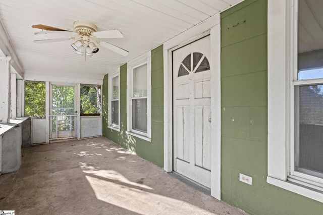 219 Heatherly Drive, Greenville, SC 29611