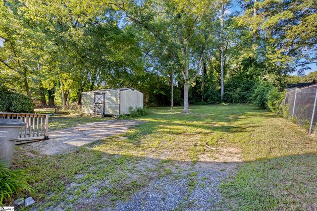 219 Heatherly Drive, Greenville, SC 29611