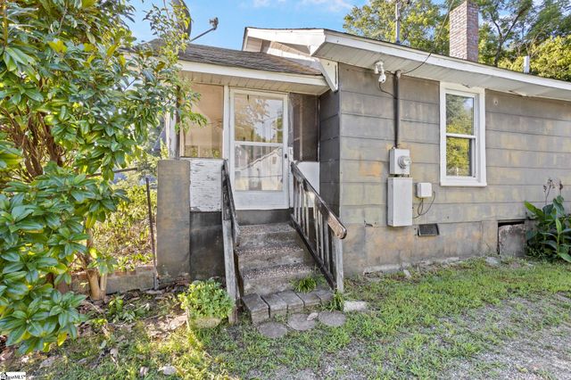 219 Heatherly Drive, Greenville, SC 29611