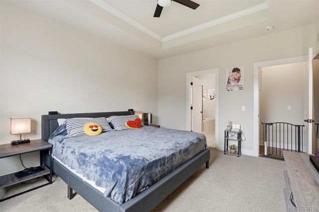 15365 Eton Pointe Drive, Clinton Charter Township, MI 48035