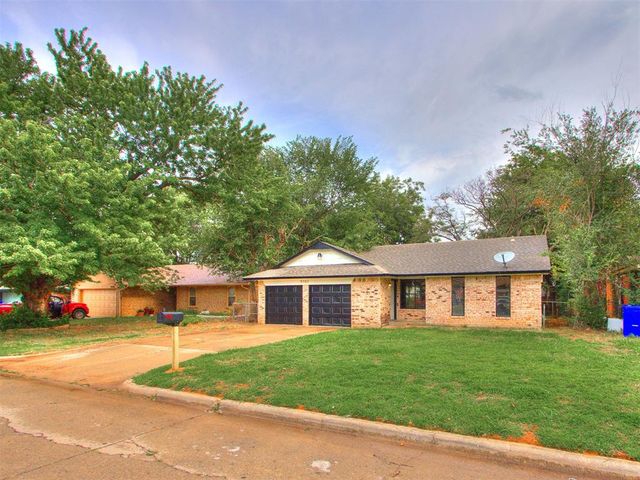 9707 NE 2nd Place, Midwest City, OK 73130