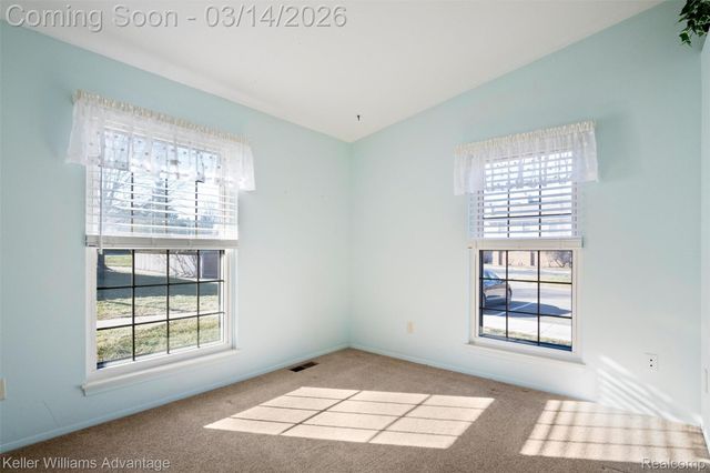 40015 Crosswinds Drive, Novi, MI 48375