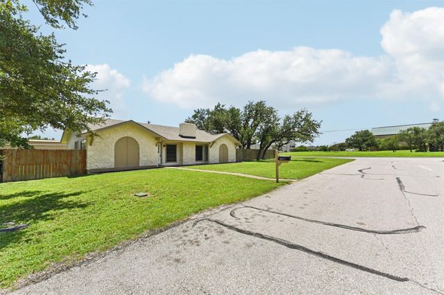 8511 Slant Oak DR, Austin, TX 78729