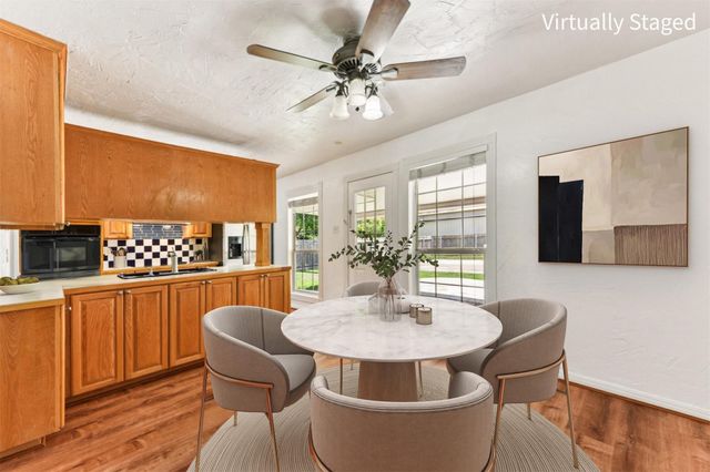 8511 Slant Oak DR, Austin, TX 78729