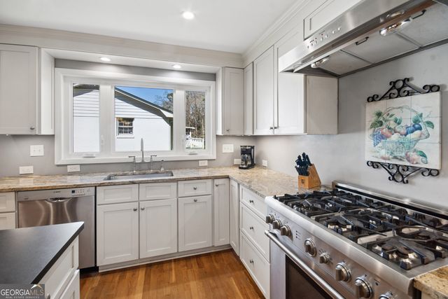 3280 Foxwood Trail SE, Smyrna, GA 30082