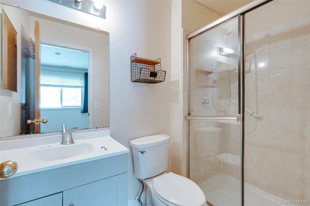 42739 Lilley Pointe Drive 119, Canton Charter Township, MI 48187