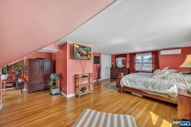 70 Franklin Street, Little Ferry, NJ 07643
