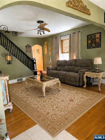 70 Franklin Street, Little Ferry, NJ 07643