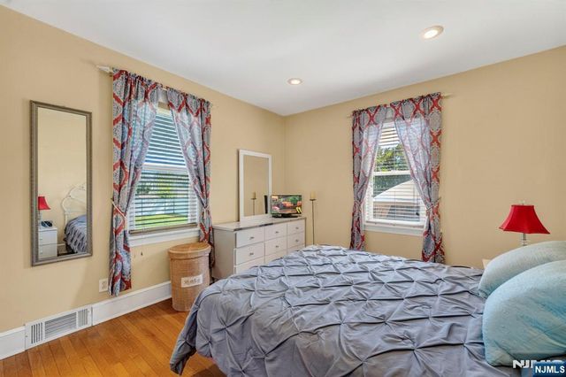 70 Franklin Street, Little Ferry, NJ 07643