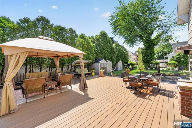 70 Franklin Street, Little Ferry, NJ 07643