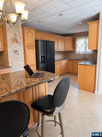 70 Franklin Street, Little Ferry, NJ 07643