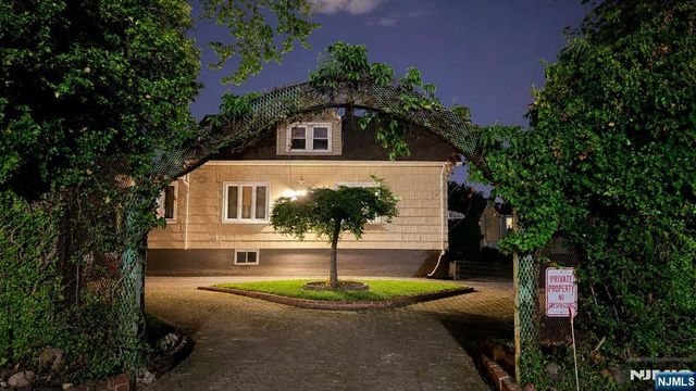 70 Franklin Street, Little Ferry, NJ 07643