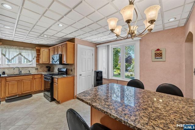 70 Franklin Street, Little Ferry, NJ 07643