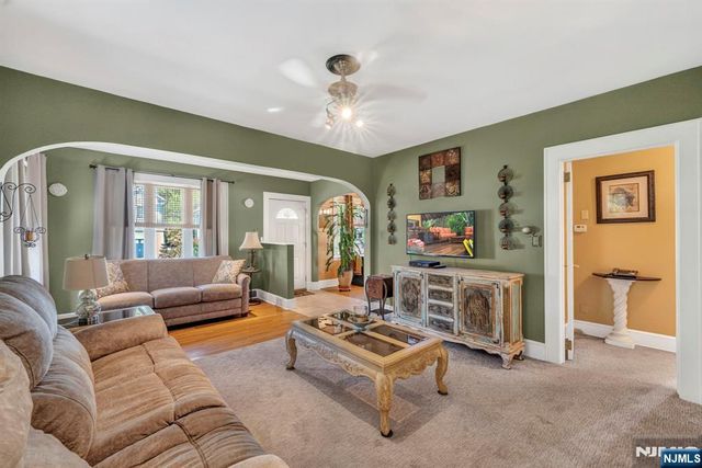 70 Franklin Street, Little Ferry, NJ 07643