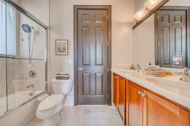 7601 SW 187th Street, Cutler Bay, FL 33157