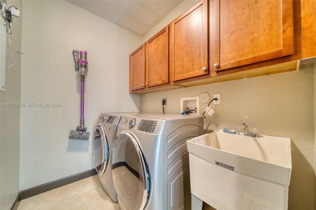 7601 SW 187th Street, Cutler Bay, FL 33157