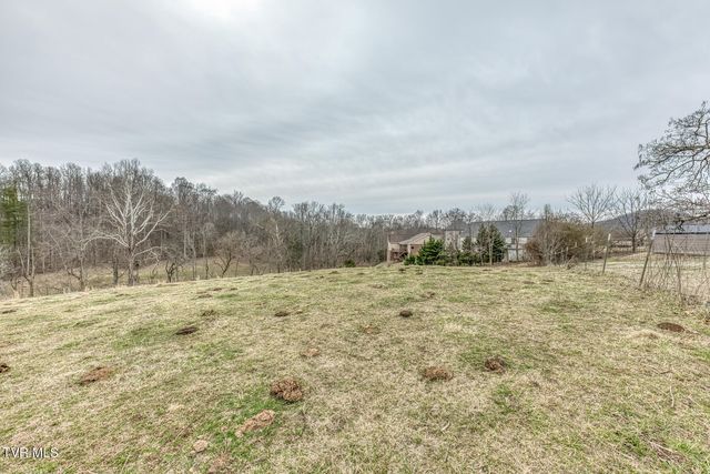 707 Egypt Road, Bluff City, TN 37618