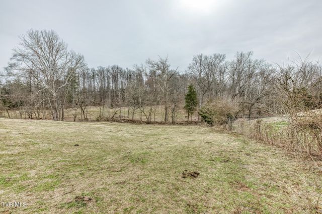 707 Egypt Road, Bluff City, TN 37618
