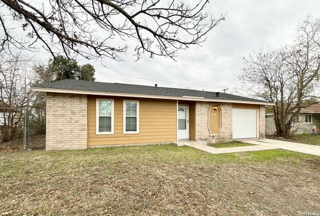 2106 Henrietta St, San Antonio, TX 78224