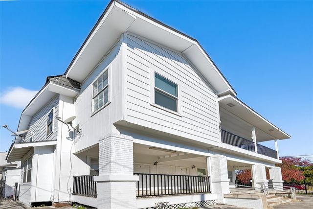 2202 Hutchins Street A, Houston, TX 77003