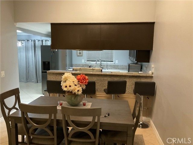 3370 Hollowood Court, Riverside, CA 92503