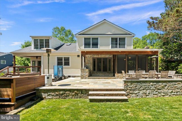 6413 KENHOWE DR, Bethesda, MD 20817