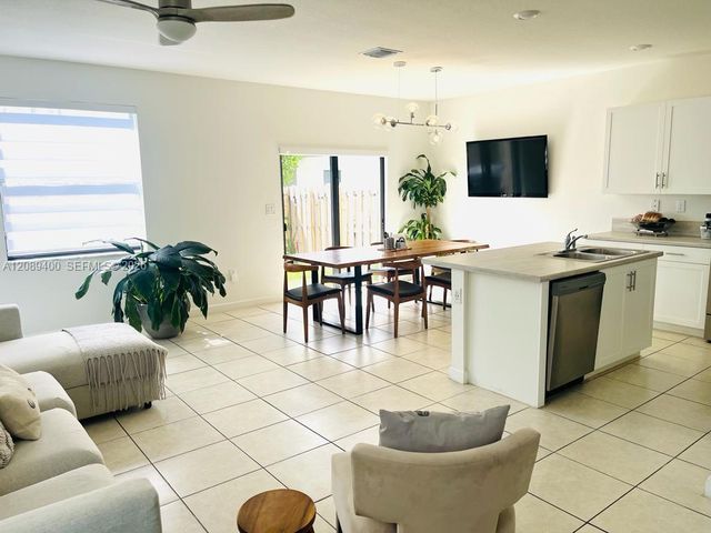 560 NE 206th Lane, Miami, FL 33179
