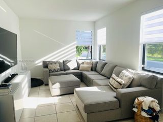 560 NE 206th Lane, Miami, FL 33179