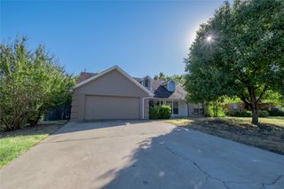 8201 Llano Avenue, Benbrook, TX 76116