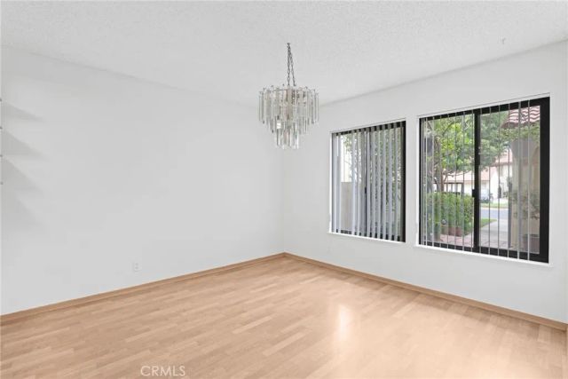 8402 Sunbeam Cir, Huntington Beach, CA 92646