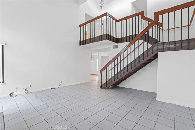 8402 Sunbeam Cir, Huntington Beach, CA 92646