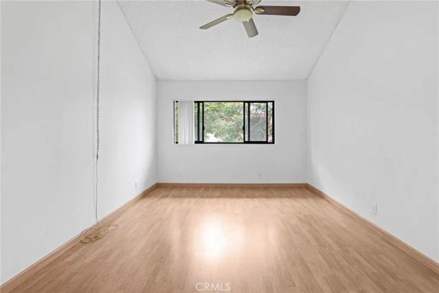 8402 Sunbeam Cir, Huntington Beach, CA 92646