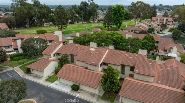 8402 Sunbeam Cir, Huntington Beach, CA 92646
