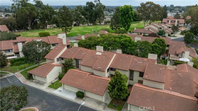 8402 Sunbeam Cir, Huntington Beach, CA 92646