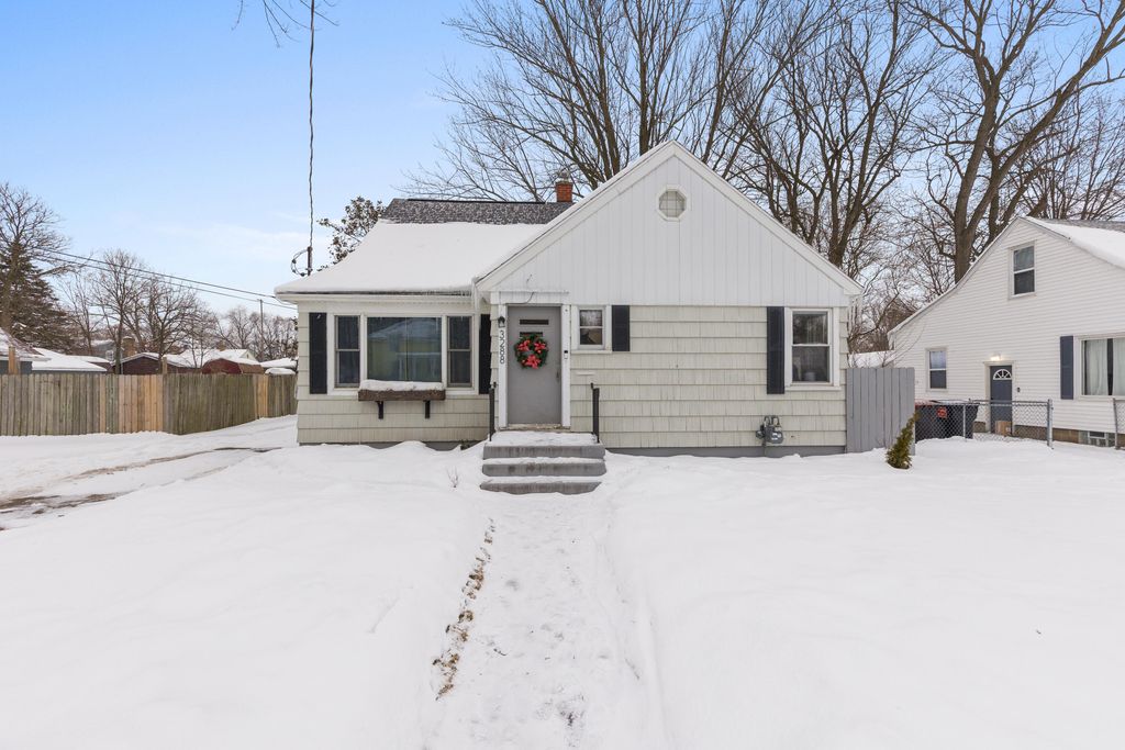 3288 Chestnut Avenue Sw, Grandville City, MI 49418