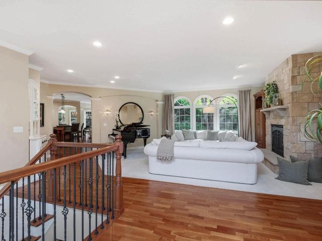 10820 Windmill Drive, Corcoran, MN 55374