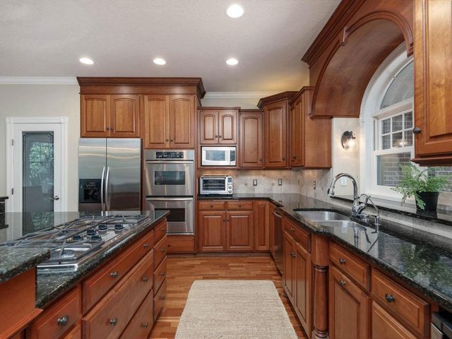 10820 Windmill Drive, Corcoran, MN 55374