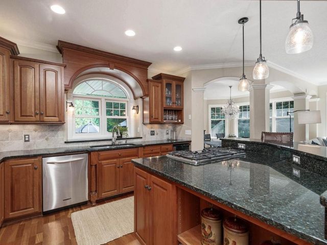 10820 Windmill Drive, Corcoran, MN 55374