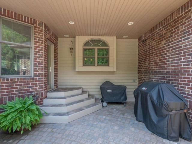 10820 Windmill Drive, Corcoran, MN 55374