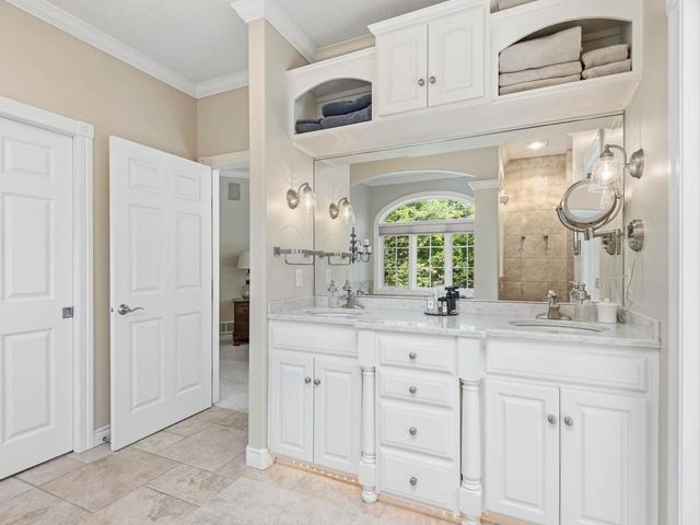 10820 Windmill Drive, Corcoran, MN 55374