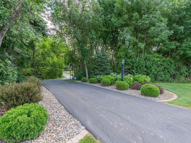 10820 Windmill Drive, Corcoran, MN 55374