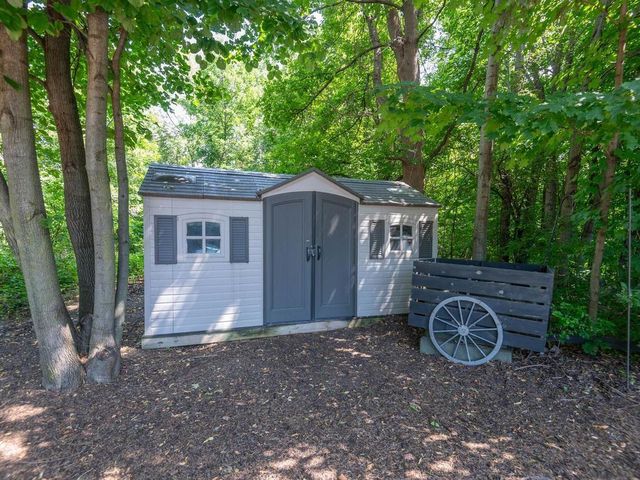 10820 Windmill Drive, Corcoran, MN 55374