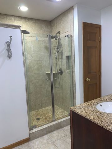 1326 S Batavia Avenue, Batavia, IL 60510