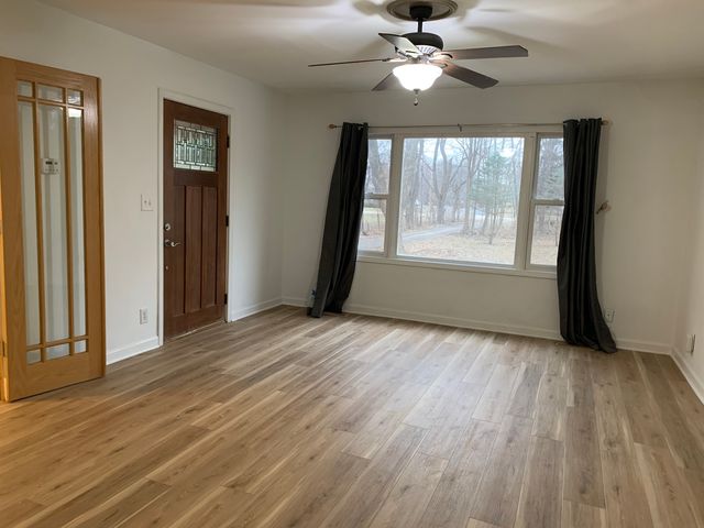 1326 S Batavia Avenue, Batavia, IL 60510