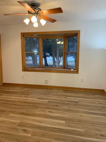 1326 S Batavia Avenue, Batavia, IL 60510