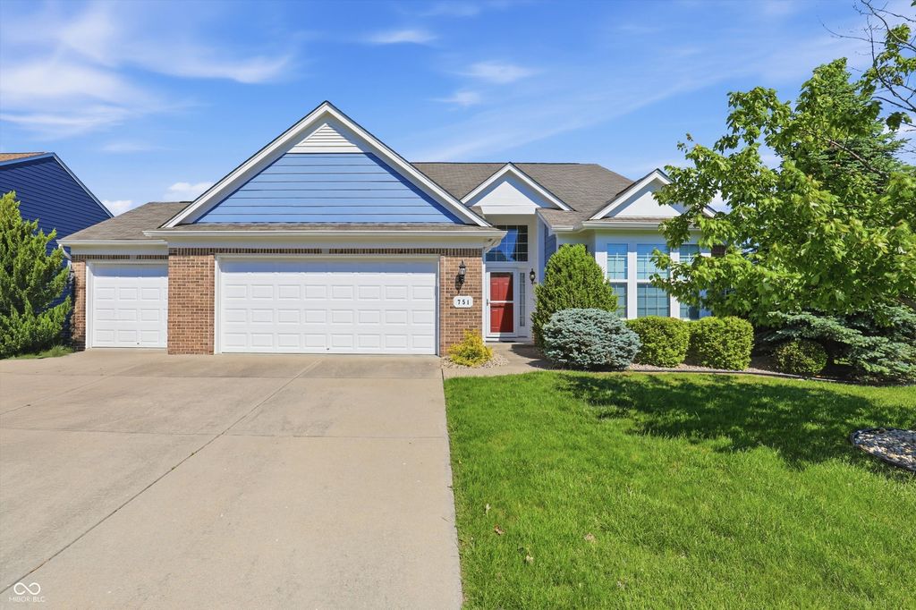 751 Fish Hawk Court, Brownsburg, IN 46112