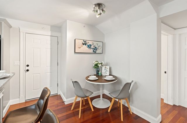 15 Millmont St B, Boston, MA 02119